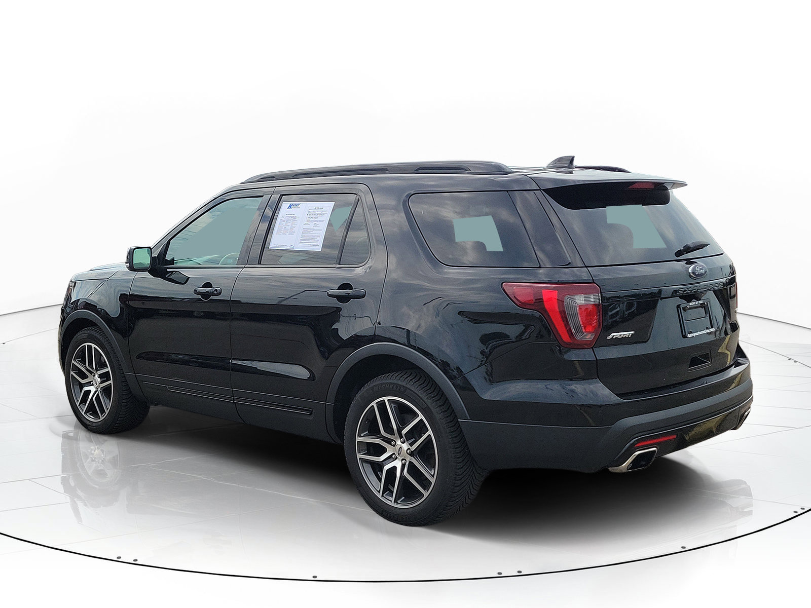 Used 2017 Ford Explorer Sport AWD/4WD image 4