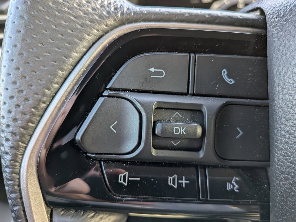 Used 2024 Toyota Tundra Limited image 14