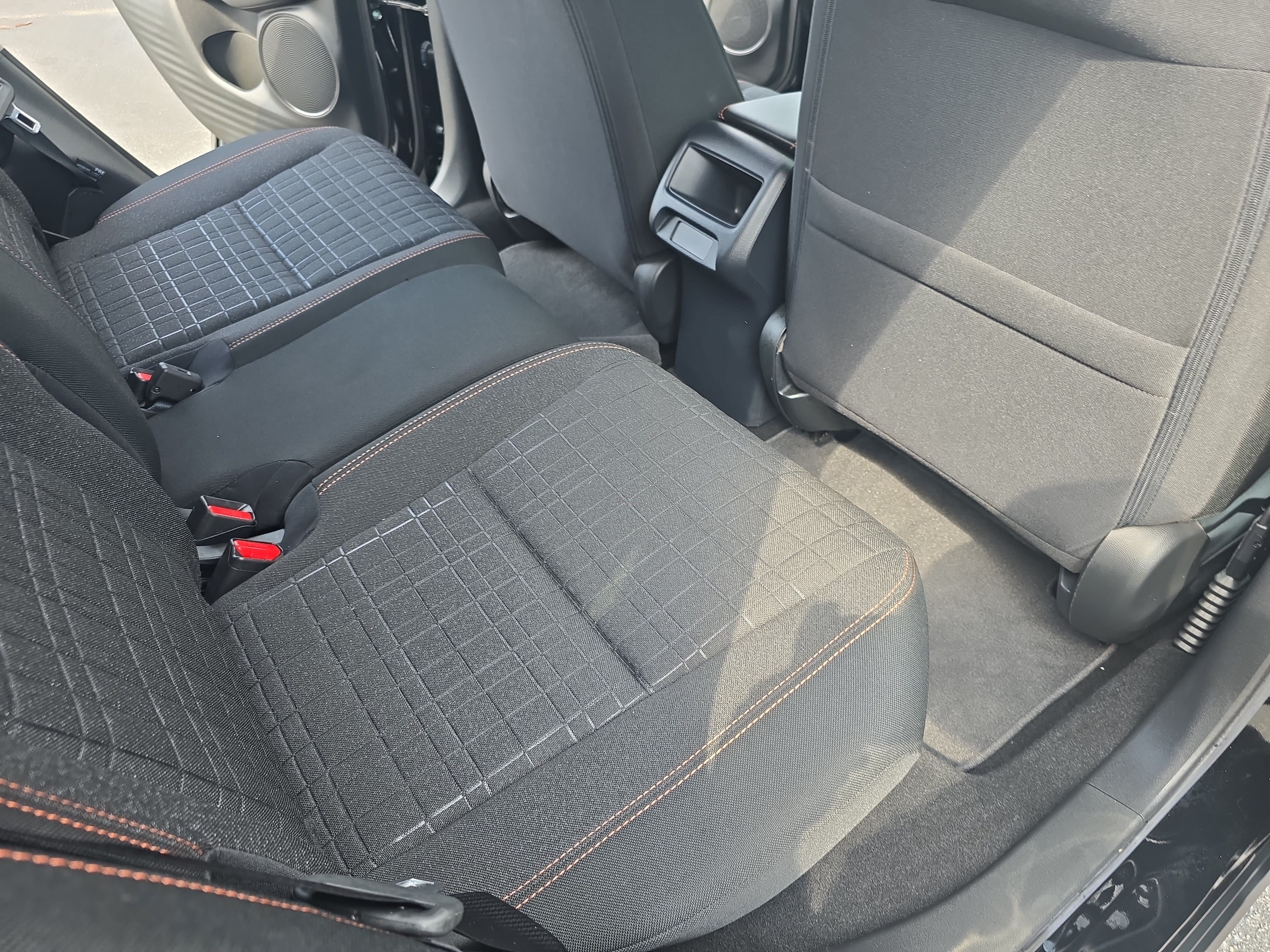 Used 2024 Honda HR-V Sport image 11