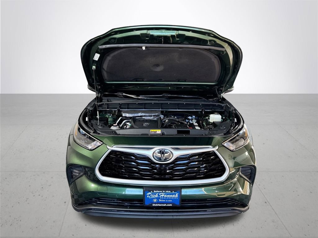 Used 2023 Toyota Highlander L image 21