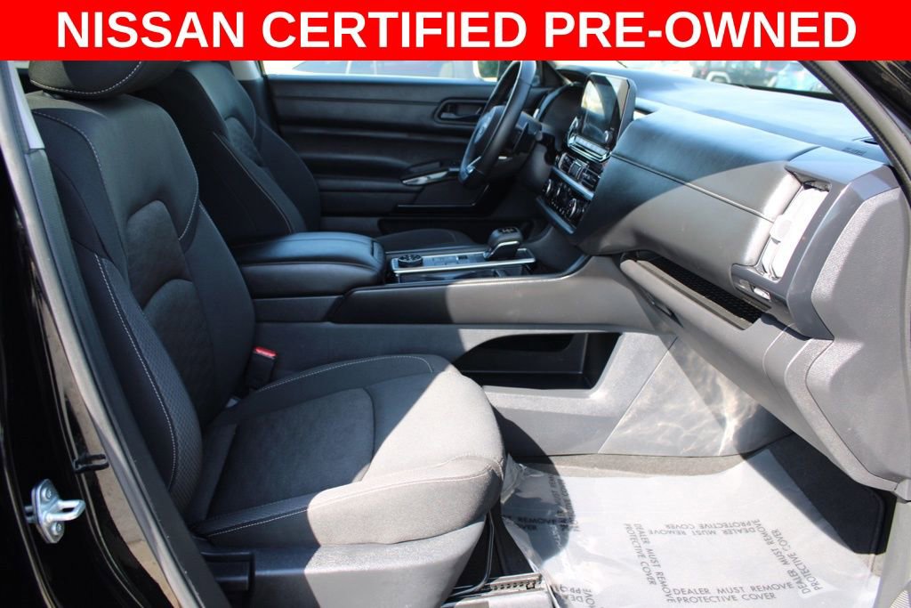 Certified 2024 Nissan Pathfinder SV image 20