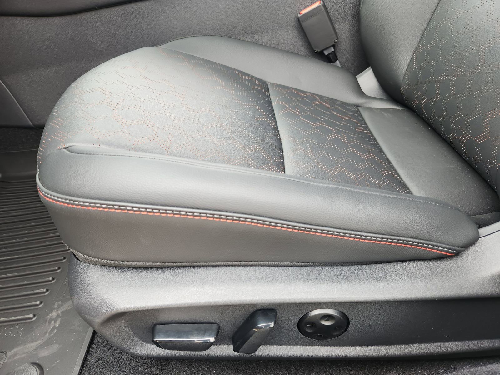 New 2026 Nissan Sentra SR image 21