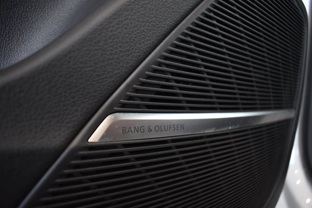 Used 2020 Audi Q8 Prestige AWD/4WD image 10