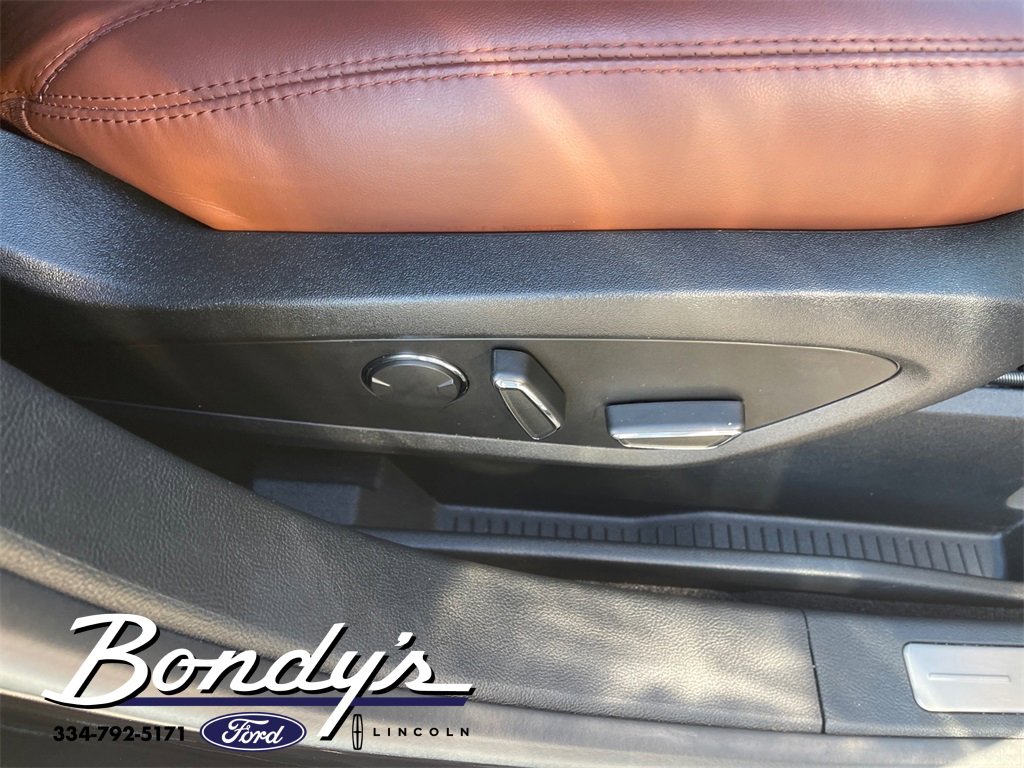 Used 2019 Lincoln Nautilus Reserve image 17