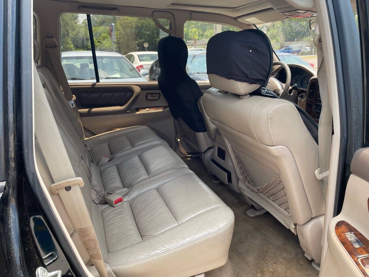 Used 1998 Toyota Land Cruiser w/ Leather Trim Pkg AWD/4WD image 12