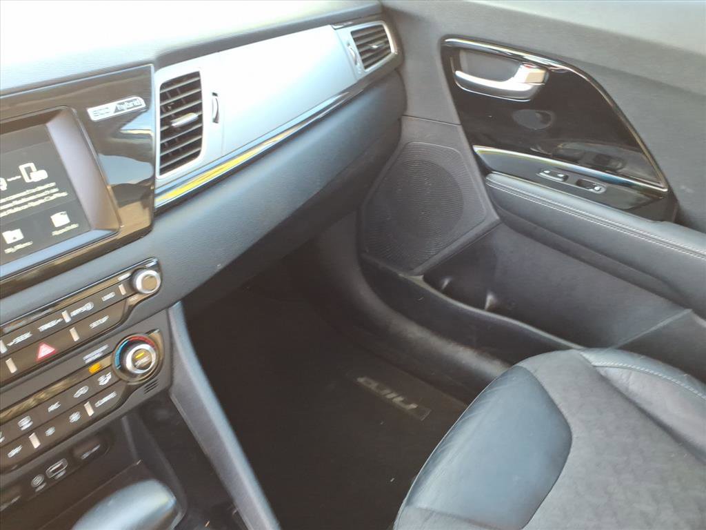 Used 2019 Kia Niro EX image 35