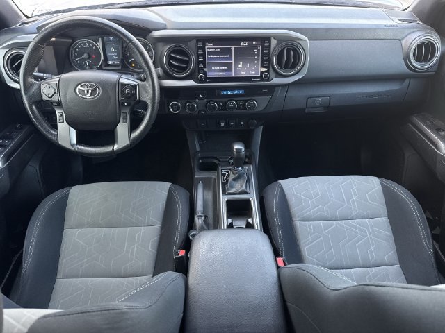 Used 2021 Toyota Tacoma TRD Sport AWD/4WD image 12