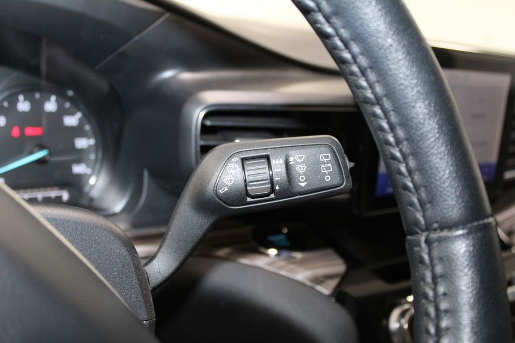 Used 2024 Ford Explorer Limited image 42