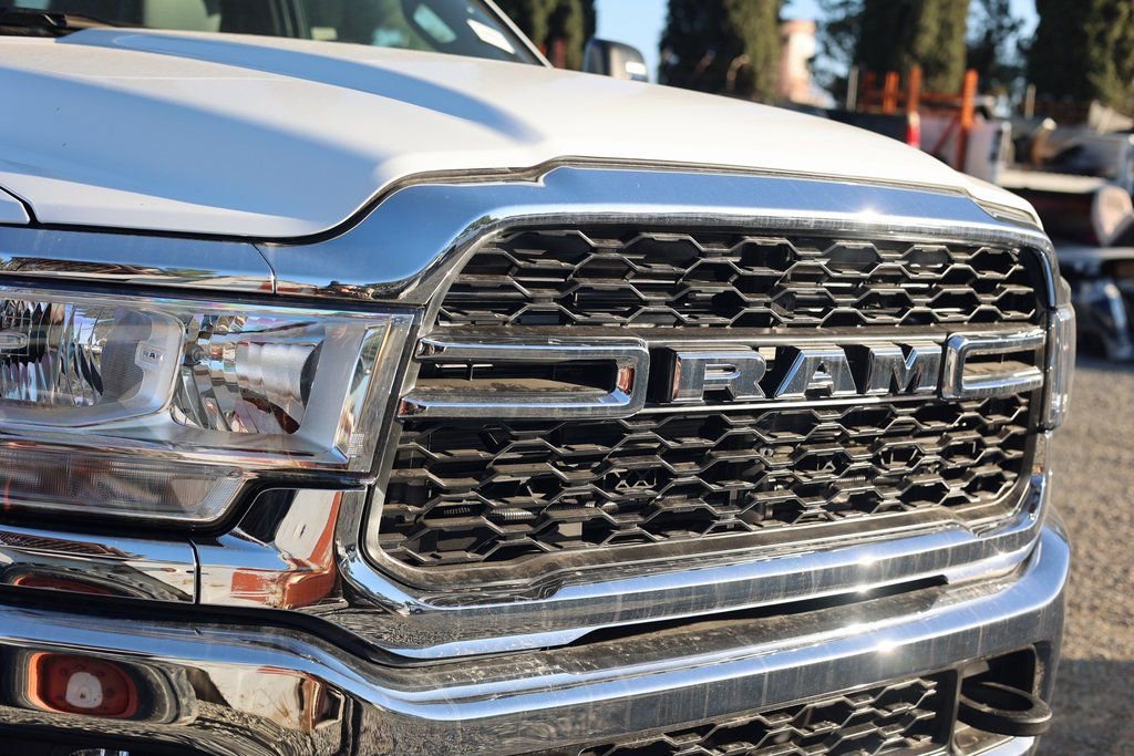 New 2024 RAM 5500 Tradesman image 7