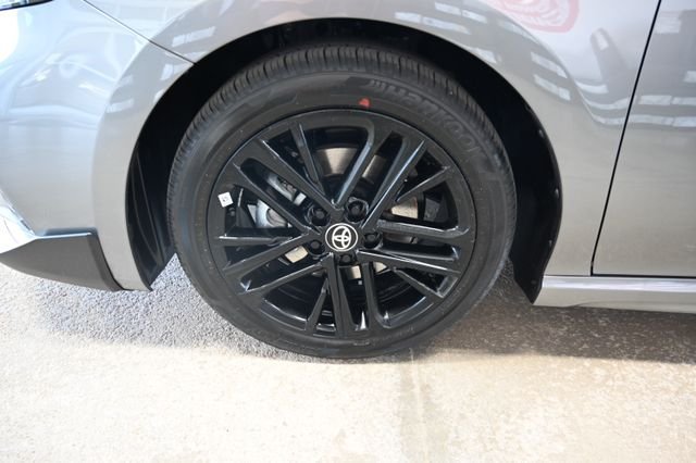New 2026 Toyota Camry SE FWD image 29