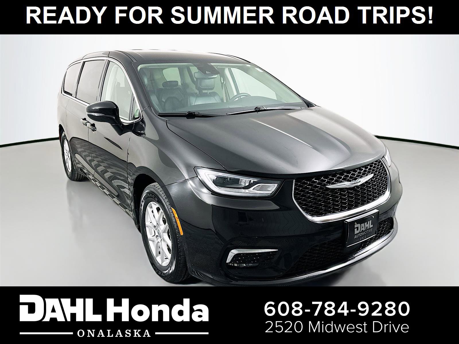 Used 2024 Chrysler Pacifica Touring-L