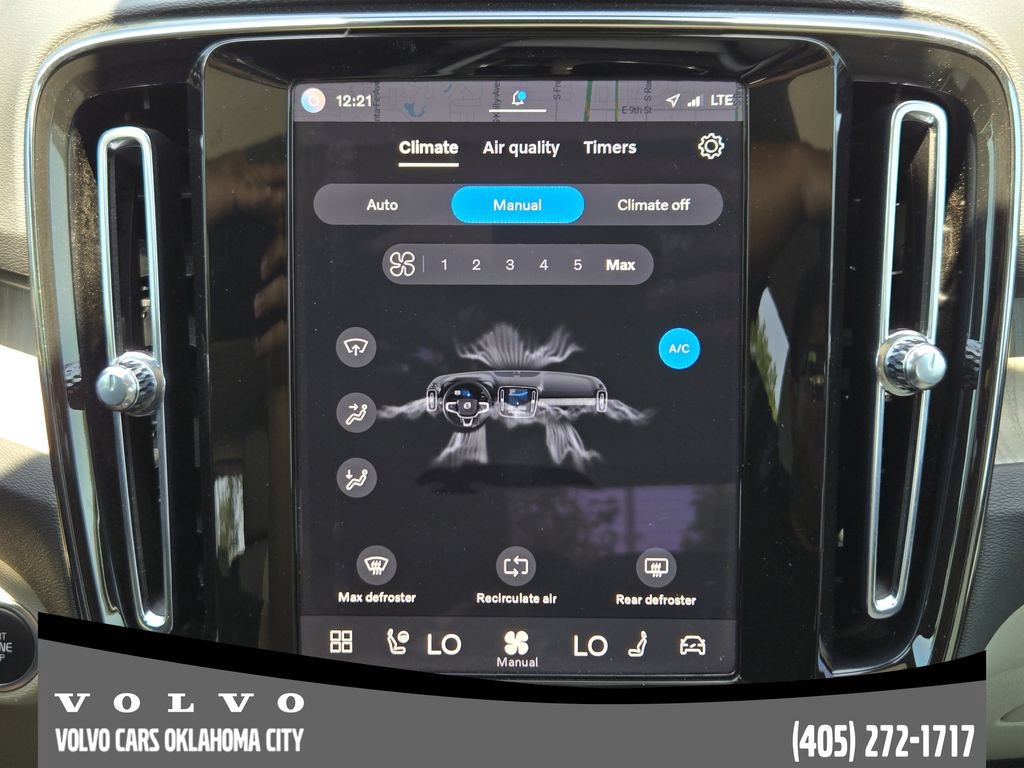 Certified 2024 Volvo XC40 B5 Ultimate w/ Protection Package Premier AWD/4WD image 15