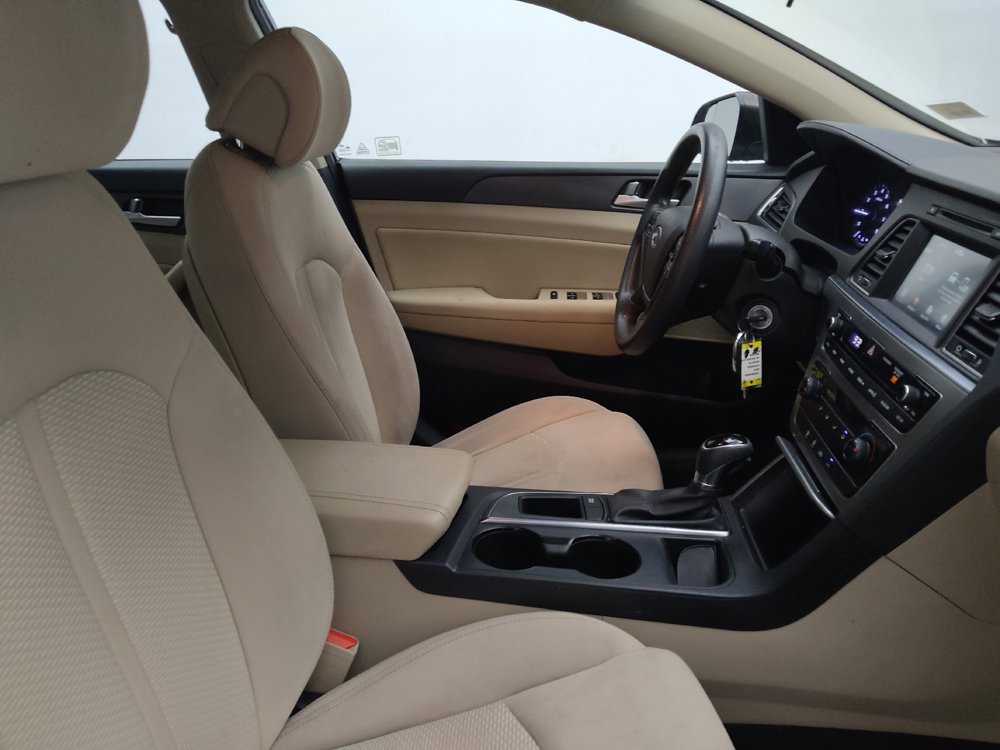 Used 2017 Hyundai Sonata Sport image 21