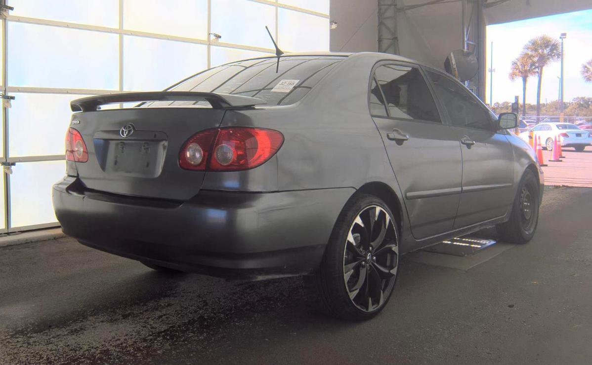 Used 2005 Toyota Corolla LE FWD image 4