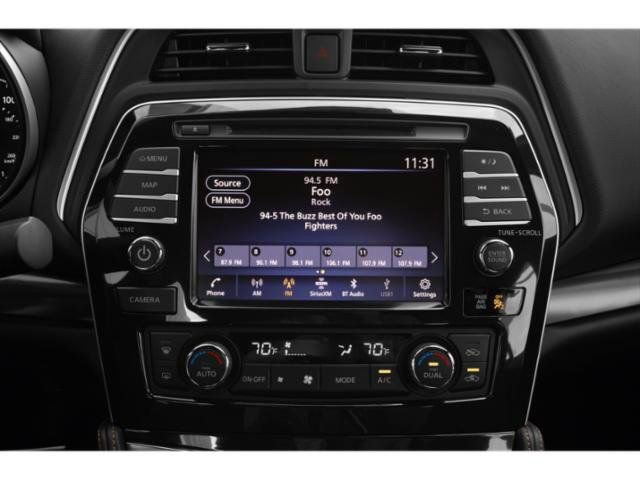 Used 2023 Nissan Maxima SR w/ Sport Mat Group FWD image 10