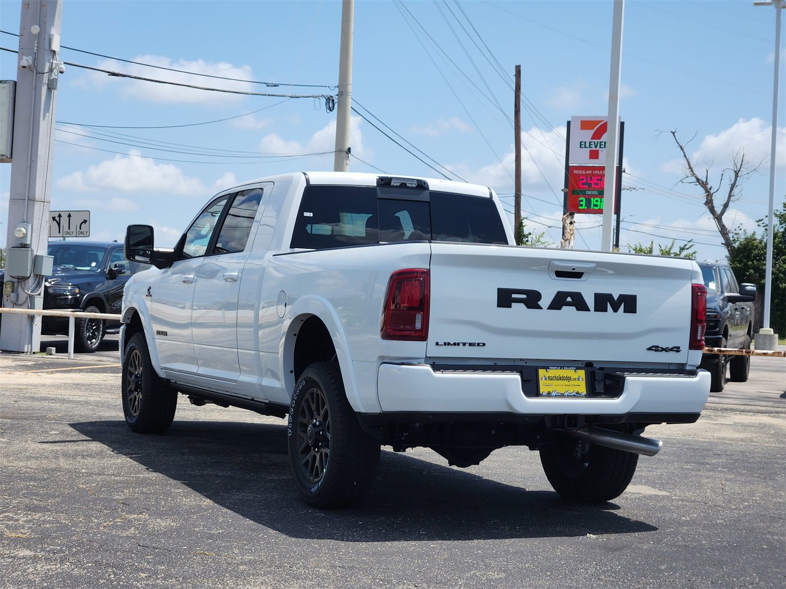 New 2026 RAM 2500 Limited image 4