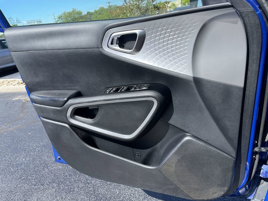 Used 2020 Kia Soul X-Line FWD image 19