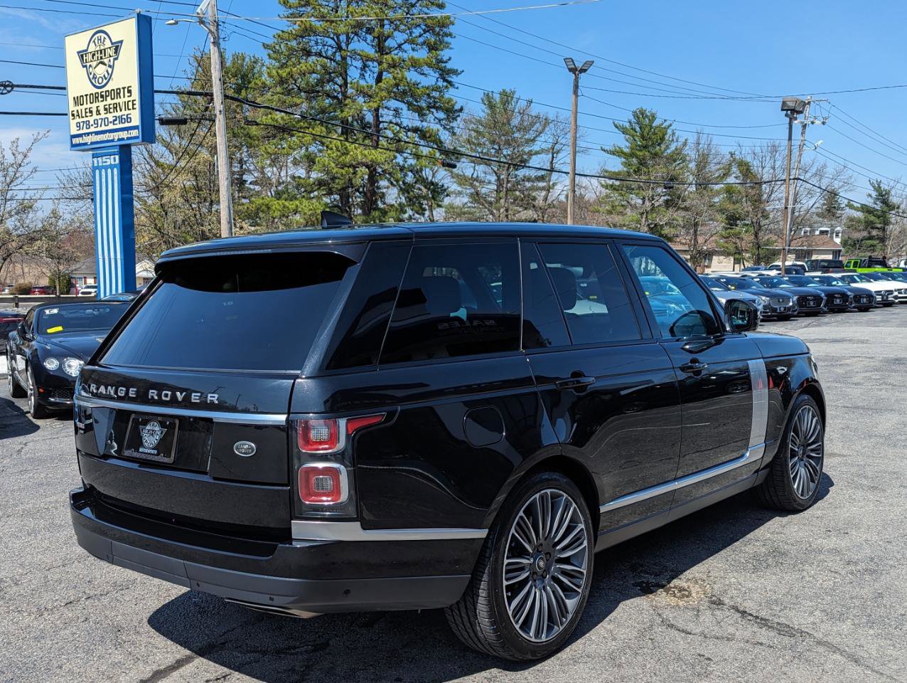 Used 2020 Land Rover Range Rover HSE AWD/4WD image 7