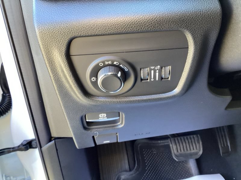 New 2025 Jeep Grand Cherokee 4WD image 29