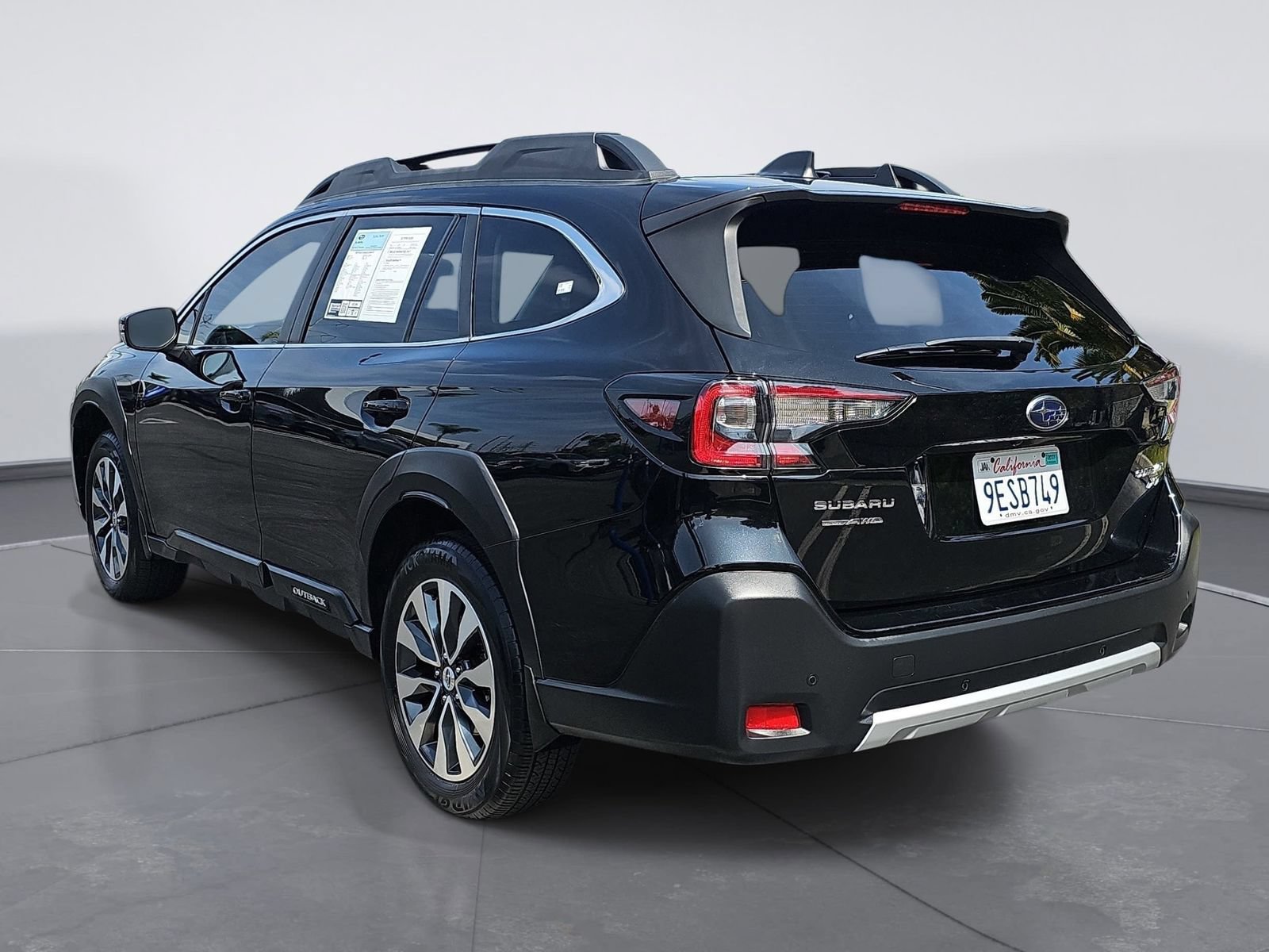 Used 2023 Subaru Outback Limited XT w/ Tech Package 2 AWD/4WD image 5