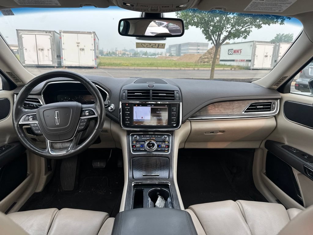 Used 2017 Lincoln Continental Reserve w/ Technology Package AWD/4WD image 15