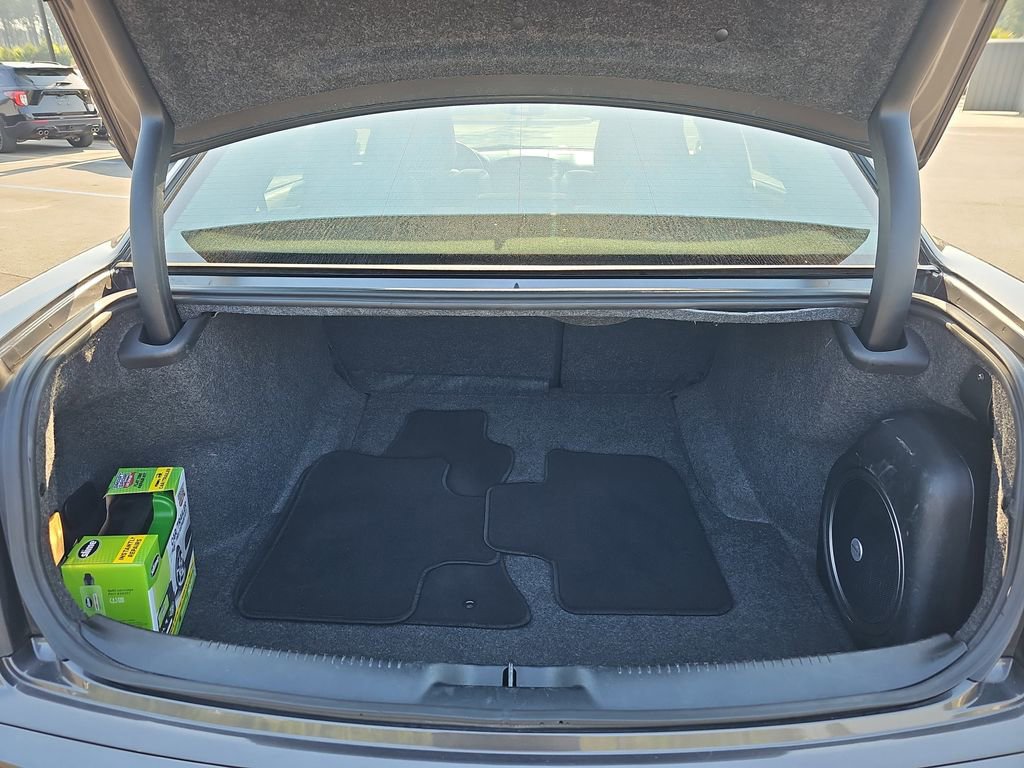 Used 2023 Chrysler 300 S RWD image 15