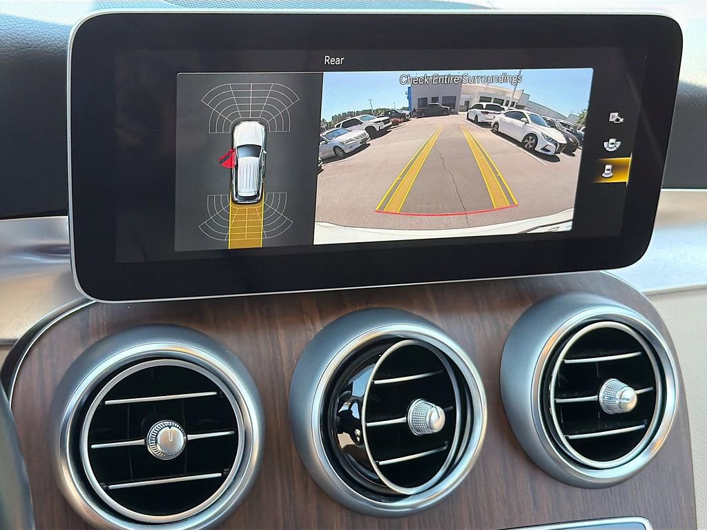 Used 2022 Mercedes-Benz GLC 300 4MATIC w/ Premium Package Lite image 12