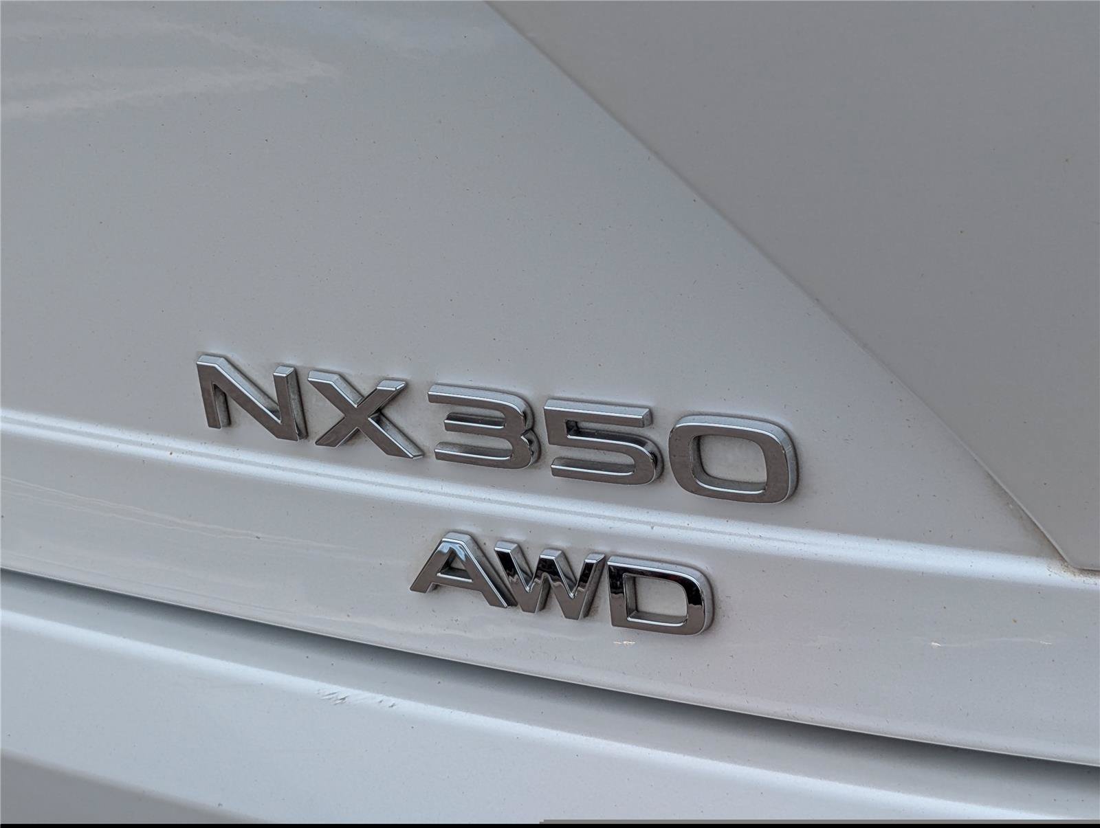 Certified 2025 Lexus NX 350 AWD w/ Accessory Package (2T) image 9