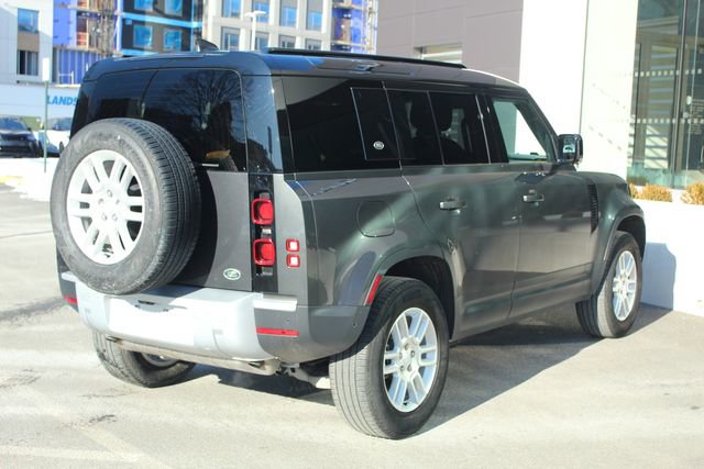 Used 2023 Land Rover Defender 110 S image 2