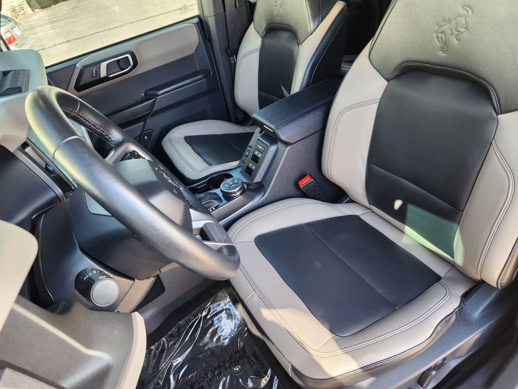 Used 2024 Ford Bronco Wildtrak image 10