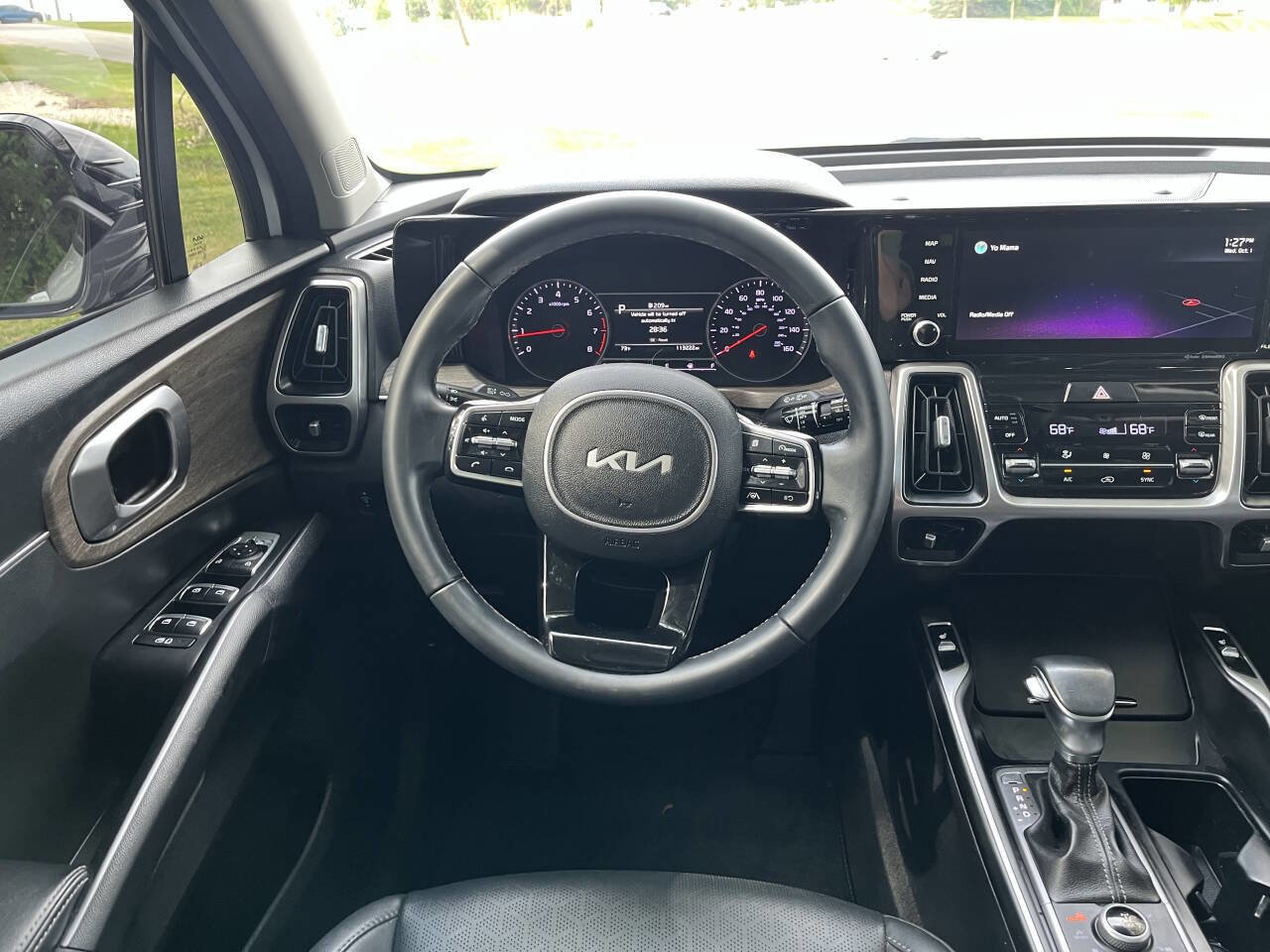 Used 2022 Kia Sorento S w/ Panoramic Sunroof Package image 15