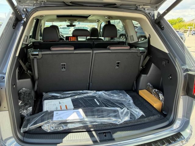 New 2026 Volkswagen Atlas Peak Edition AWD/4WD image 29