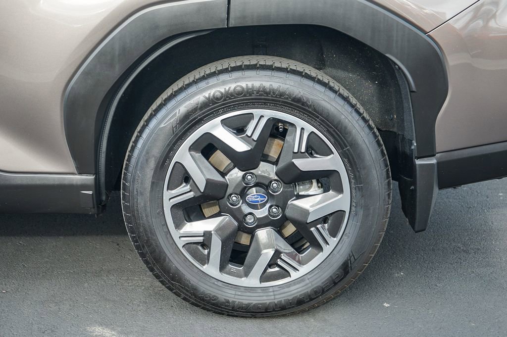 Certified 2025 Subaru Forester Premium image 13