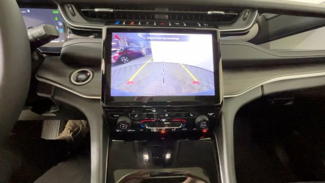 Used 2023 Jeep Grand Cherokee 4WD 4xe w/ MOPAR Finishing Package image 32