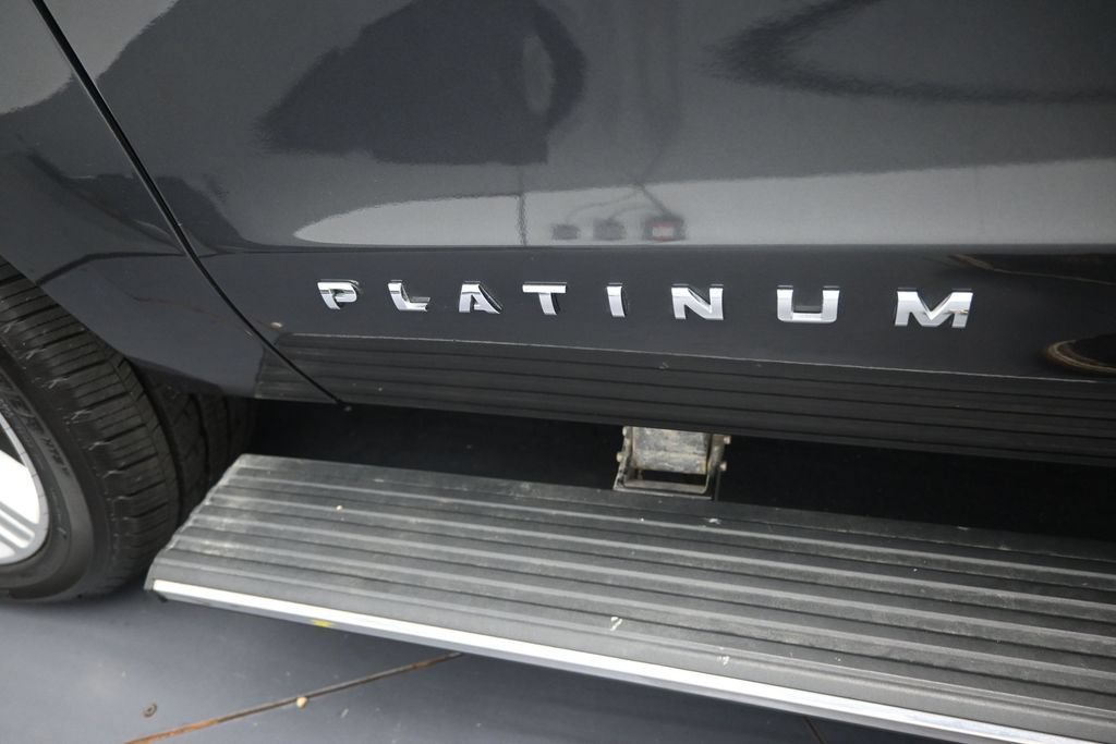 Used 2023 Ford Expedition Platinum AWD/4WD image 42
