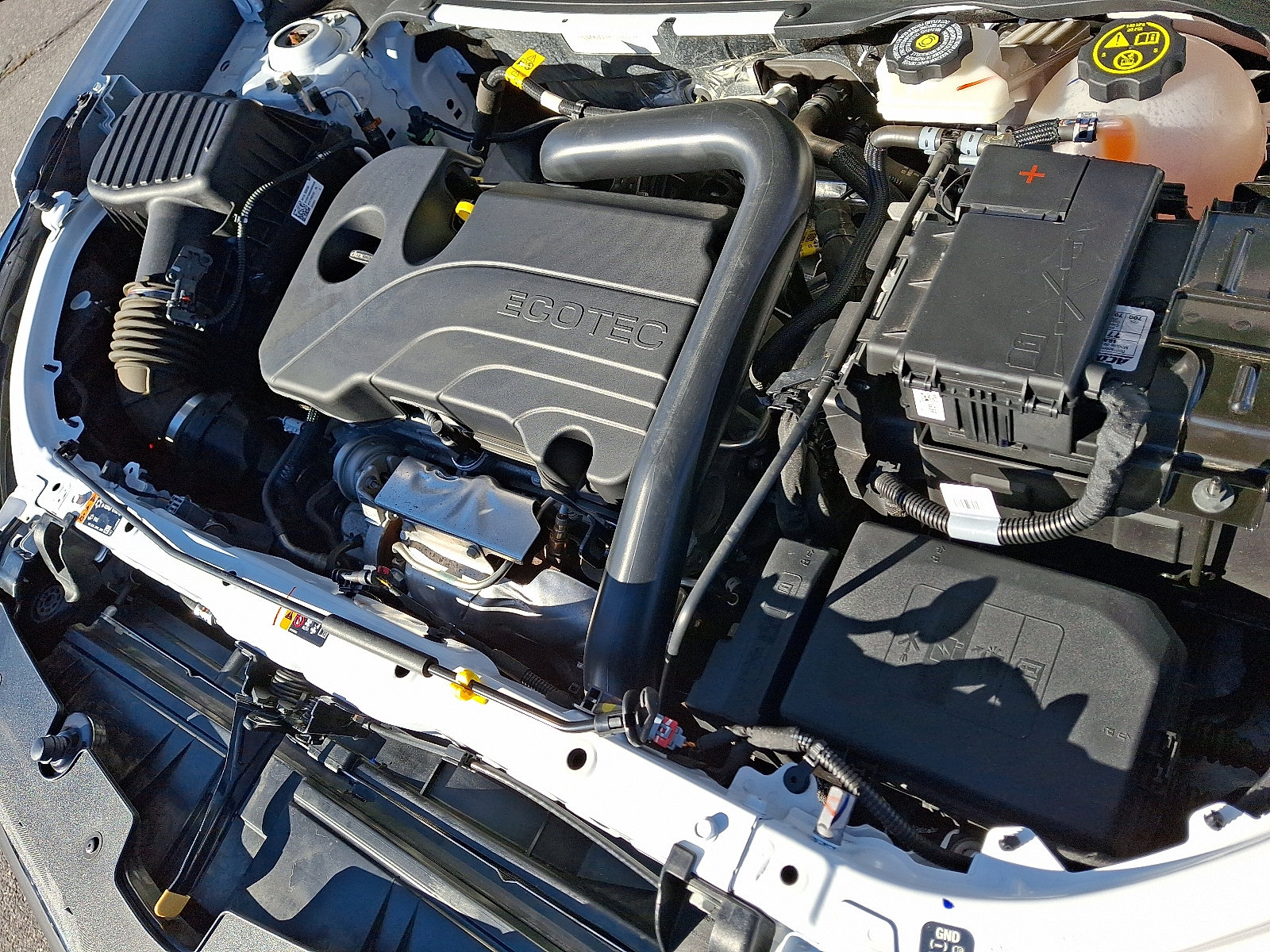 Certified 2024 Chevrolet Equinox LS image 29