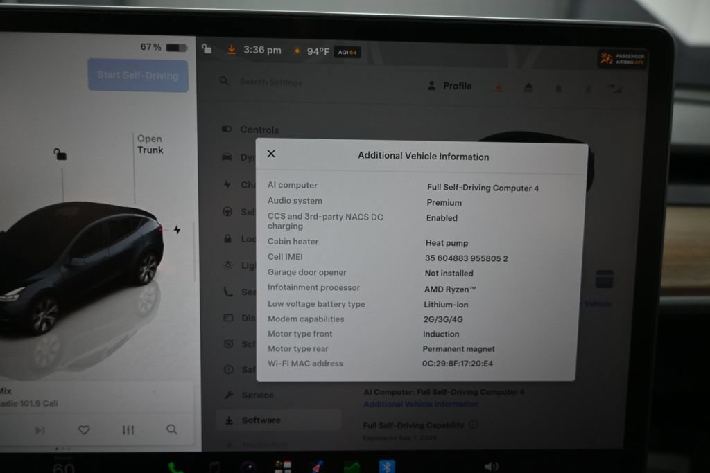 Used 2024 Tesla Model Y Long Range AWD/4WD image 11