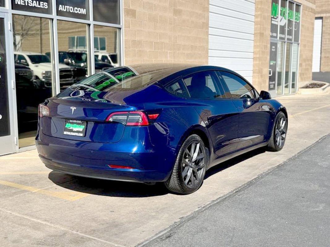 Used 2018 Tesla Model 3 Long Range AWD/4WD image 5