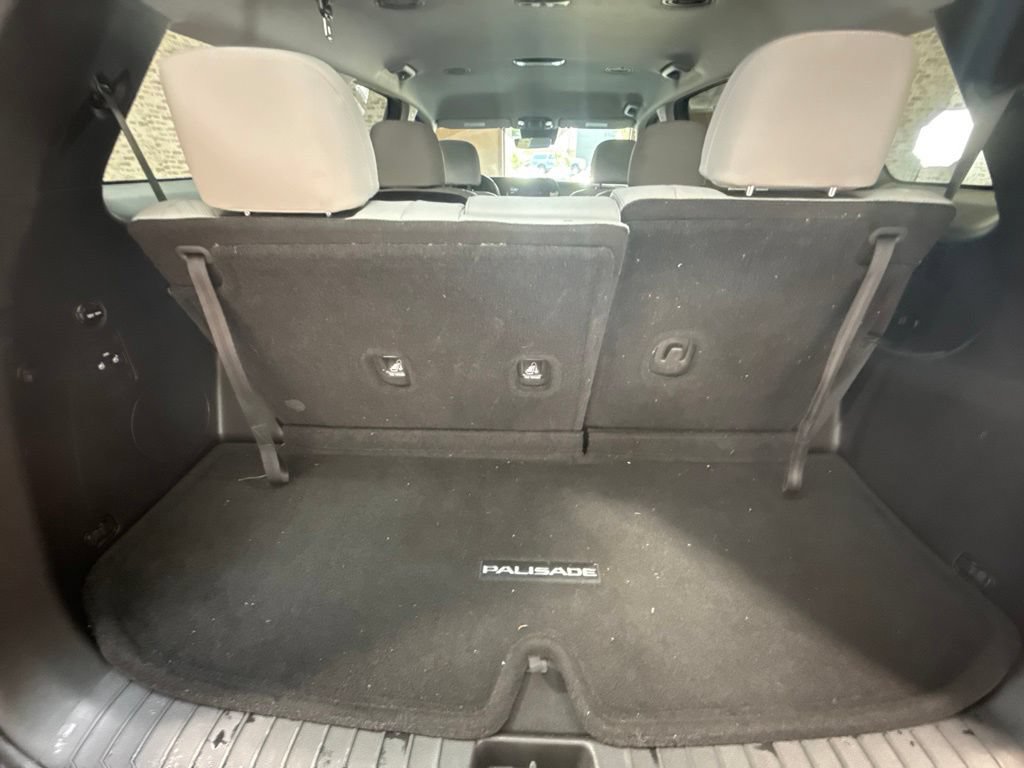 Used 2023 Hyundai Palisade SEL FWD image 14