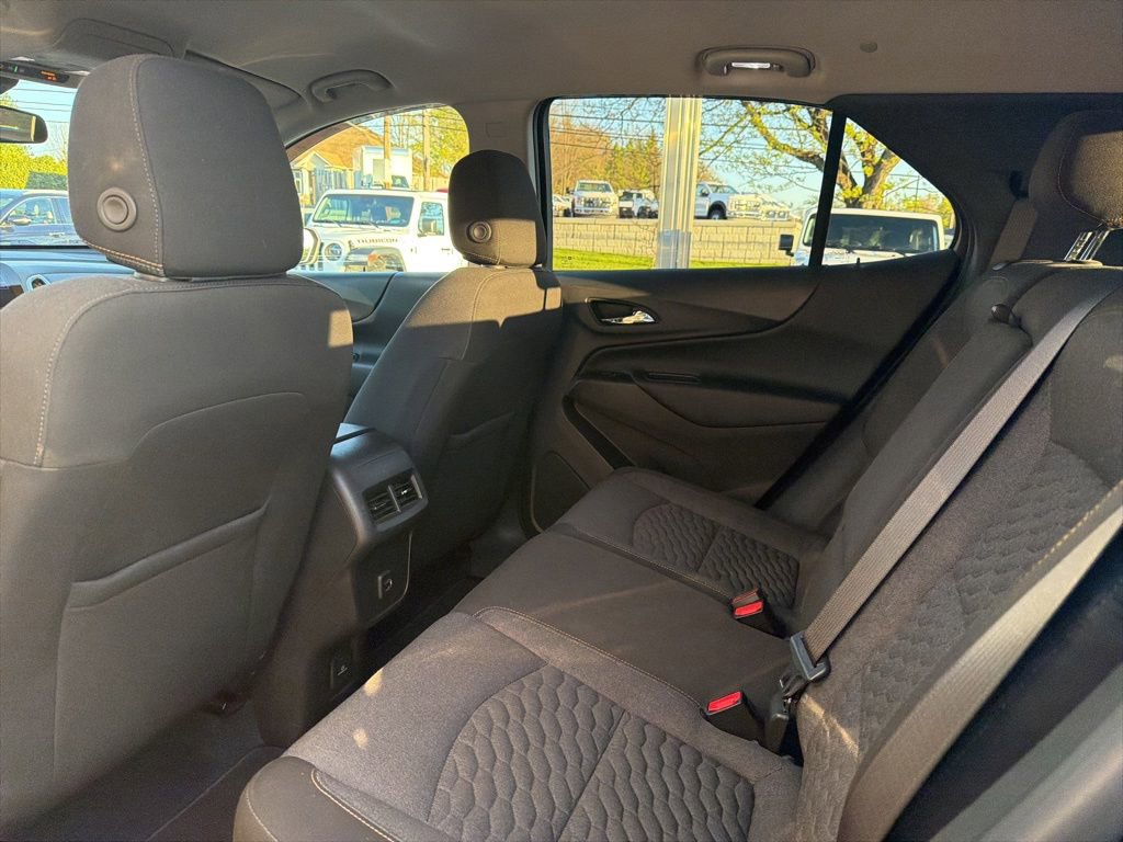 Used 2021 Chevrolet Equinox LT AWD/4WD image 10