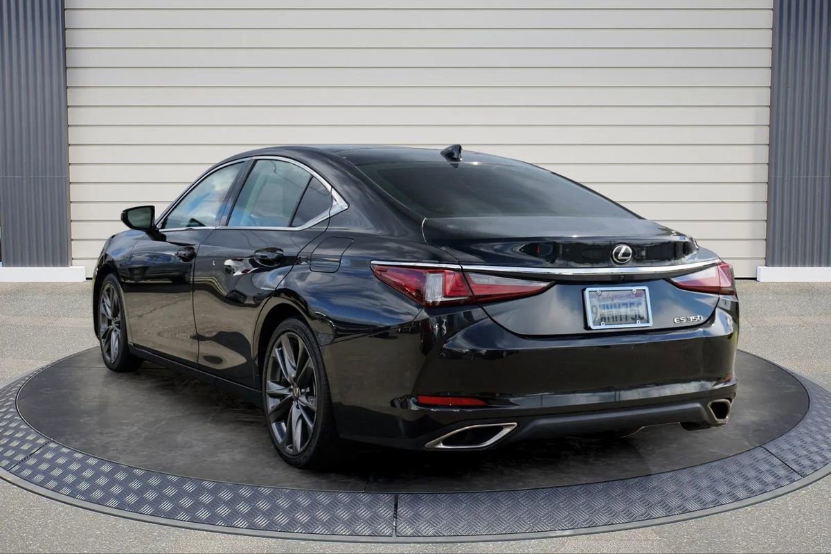 Used 2020 Lexus ES 350 w/ Premium Package FWD image 5