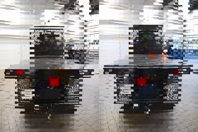 Used 2024 RAM 5500 Tradesman w/ Chrome Appearance Group image 4