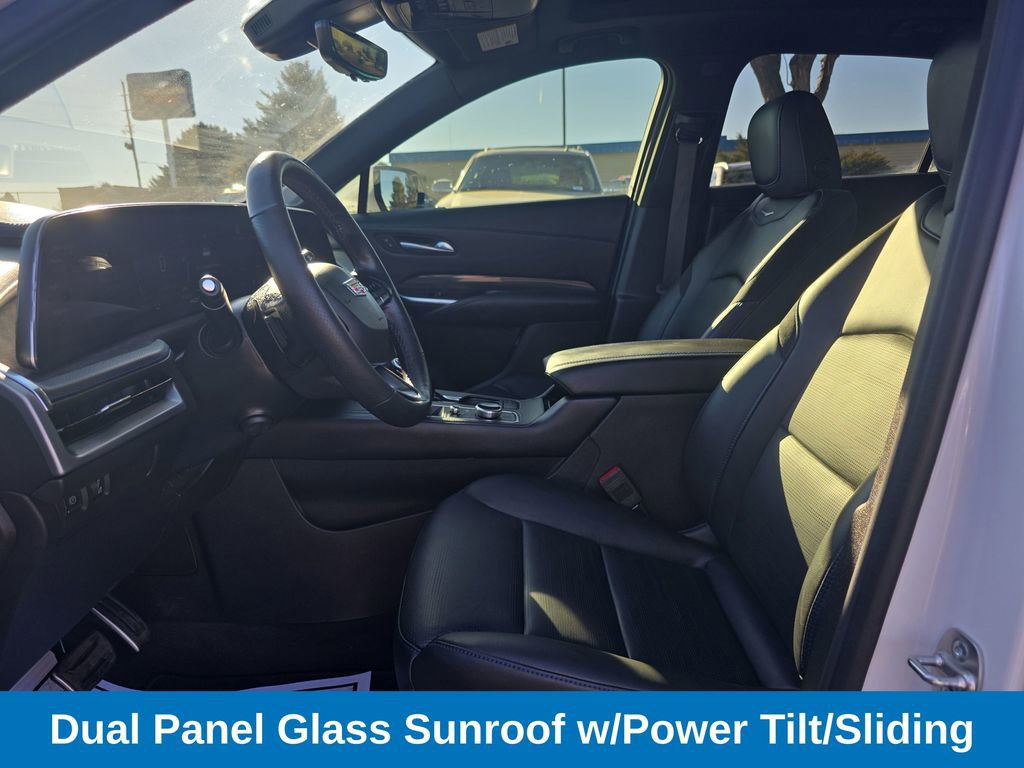 Used 2024 Cadillac XT4 Sport image 10