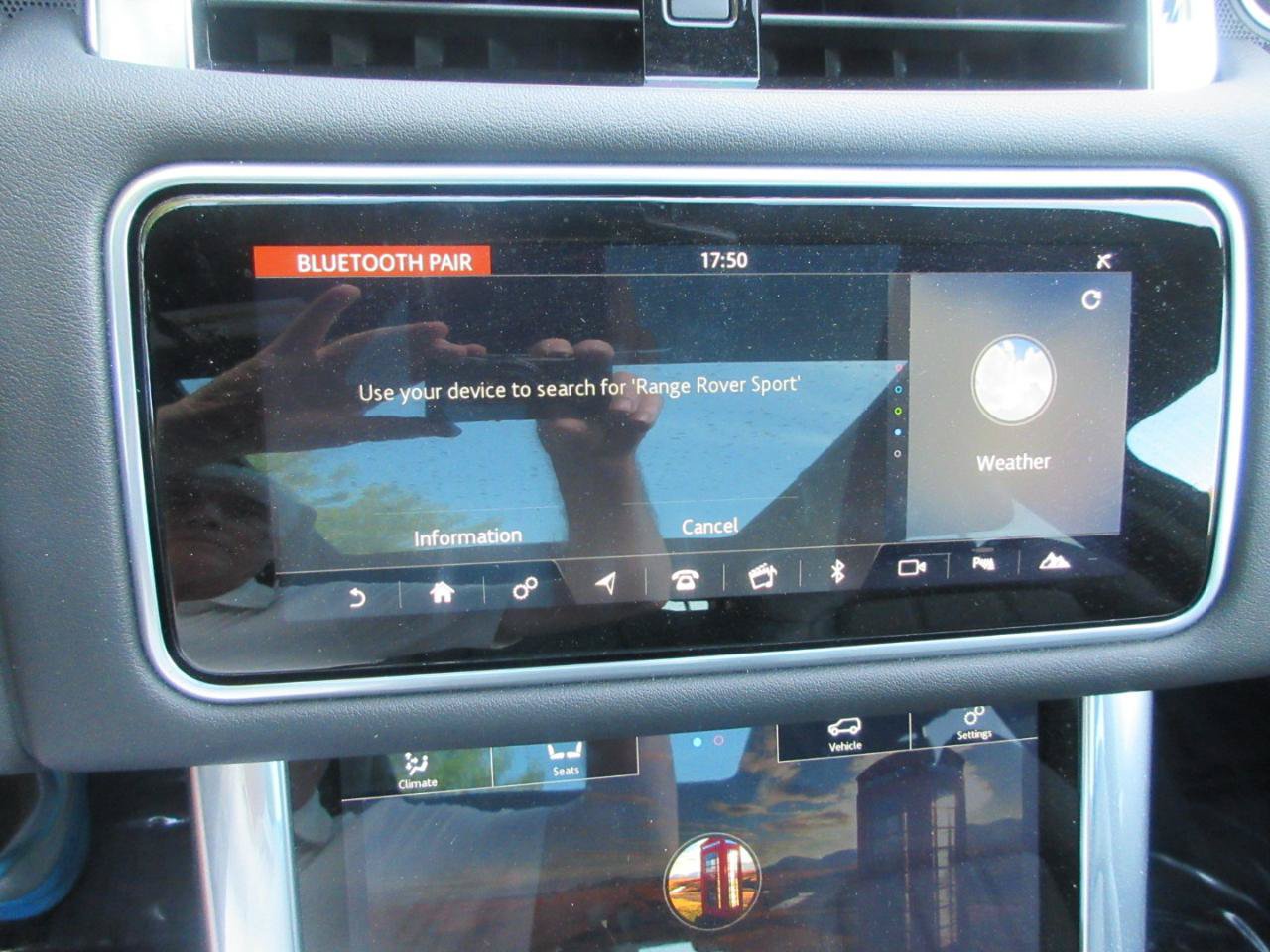 Used 2020 Land Rover Range Rover Sport SE AWD/4WD image 63