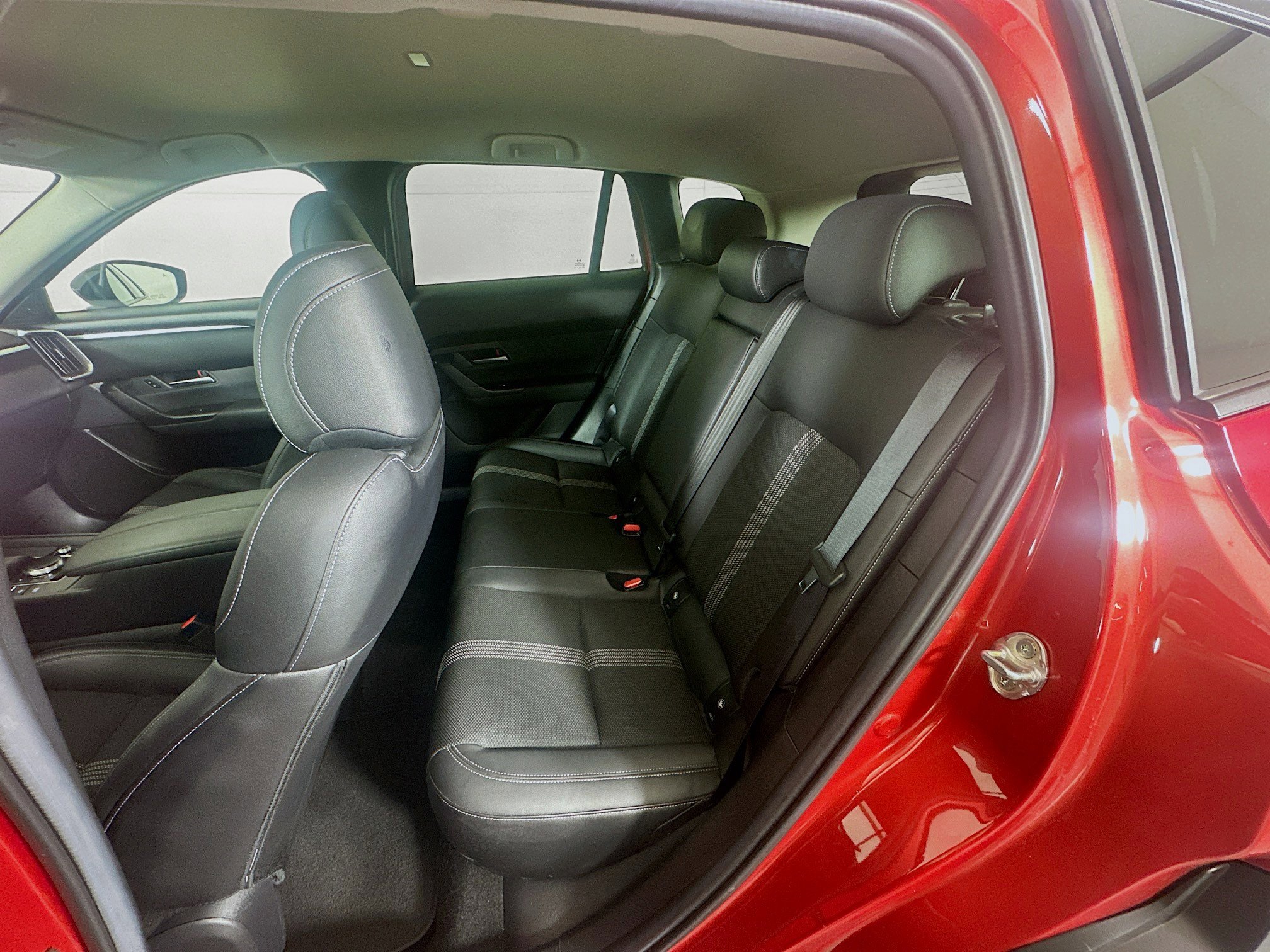 Used 2025 MAZDA CX-50 AWD 2.5 S w/ Preferred Package image 28