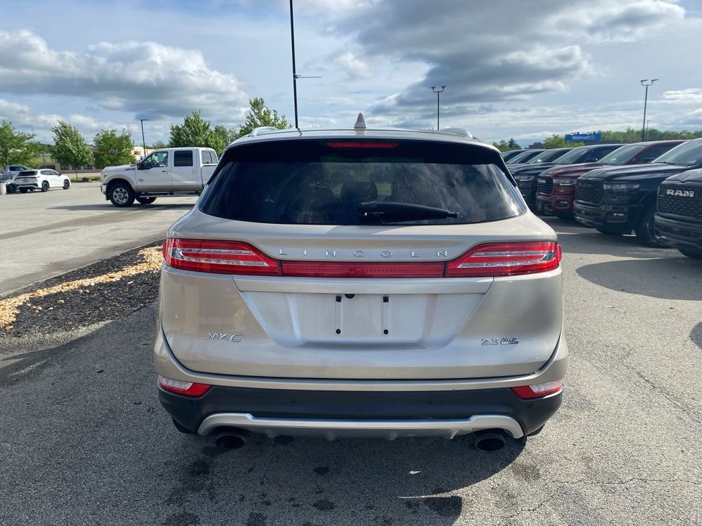 Used 2015 Lincoln MKC AWD w/ Equipment Group 101A Select image 3