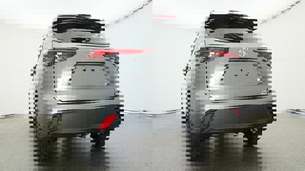 New 2026 Toyota Highlander XLE image 22