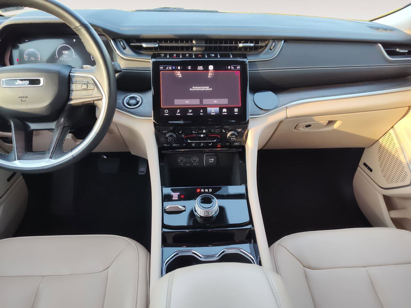 Used 2021 Jeep Grand Cherokee L Limited w/ Trailer Tow Group (B) AWD/4WD image 10