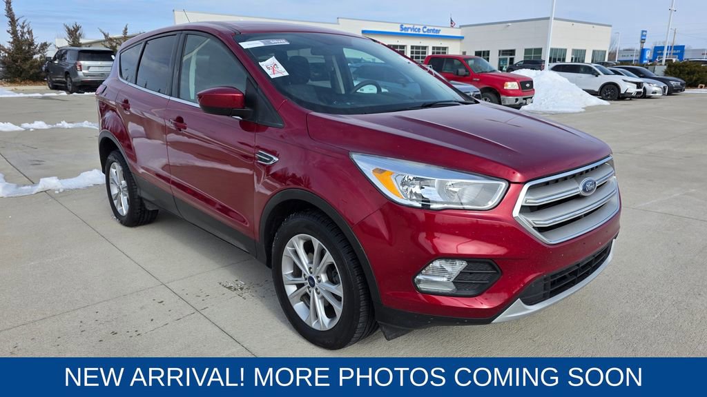 Used 2019 Ford Escape SE image 7