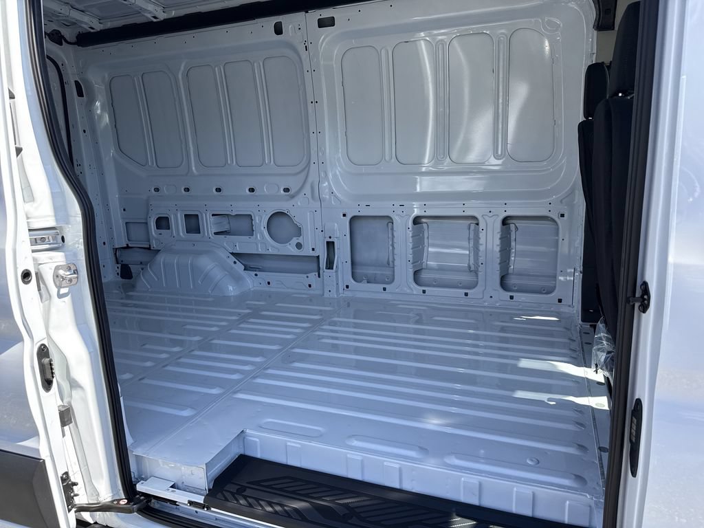 New 2026 Ford Transit 250 148 Medium Roof RWD image 15